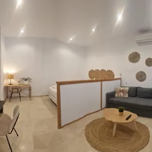 https://estudio-en-la-alameda-2.es-andalucia.com